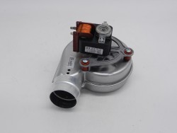 Estrattore fumi 220-240V...