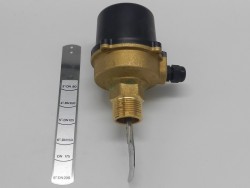 Flussostato per acqua da 1"...